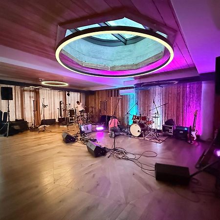 Erlebachova Bouda, Hotel - Resort Svaty Frantisek Špindlerŭv Mlýn Ngoại thất bức ảnh